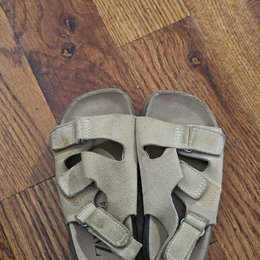 Kids Tan Sandals